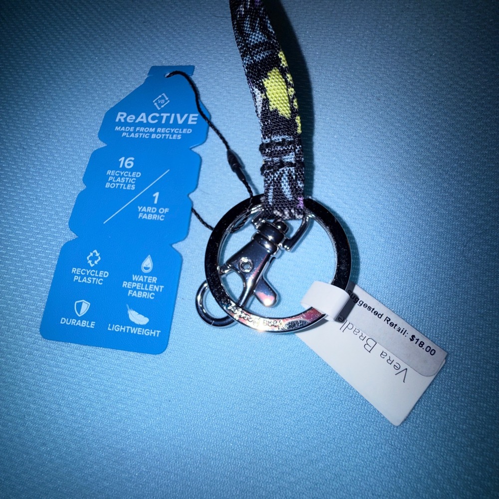 Vera Bradley ReActive Lanyard NEW Plaza Medallion Recycled Blue Black - Picture 3 of 4